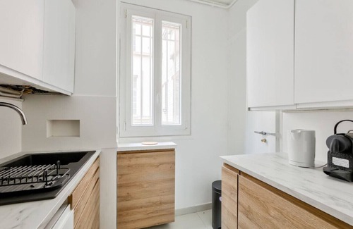 16th Arrondissement Apartment | Bail Mobilité - Paris 16 - Rénové