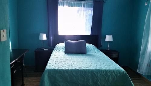 Runaway Bay Bed & Breakfast | Bailey's Bed and Breakfast