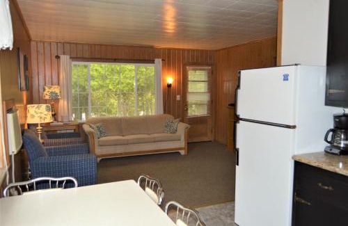 Baileys Harbor House | Baileys Sunset Cottages