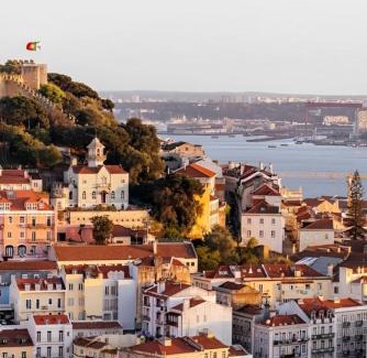 Bairro Alto Apartment | Bairro Alto Blue & Green by Homing