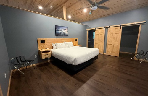 Mountain Lake Park Hotel | Baja Motel