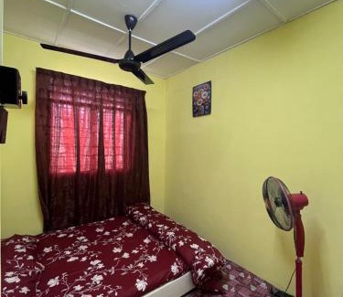 Hulu Selangor House | Bakawali Homestay - Bukit Beruntung for musliim only