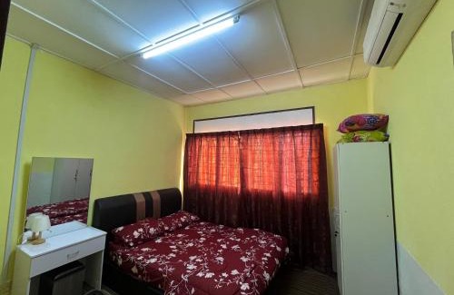 Hulu Selangor House | Bakawali Homestay - Bukit Beruntung for musliim only