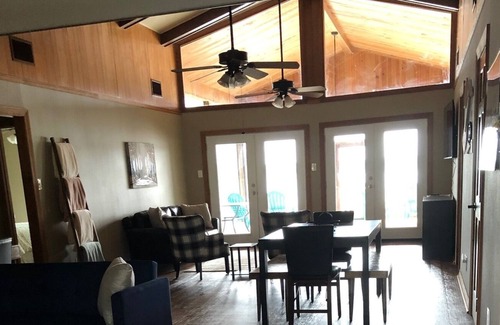 Farmerville House | Baker's Bayou "Just listed, Newly renovated Vacation Lake House"