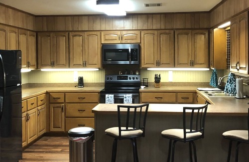 Farmerville House | Baker's Bayou "Just listed, Newly renovated Vacation Lake House"