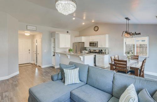 Pumpkin Center House | Bakersfield Home with Pool Table, Cornhole and More!