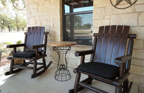 Fredericksburg House | Bakery Haus- Tres Leches | Pleasant Cabin for 2