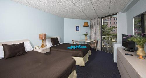 Wildwood Crest Hotel | Bal Harbour Hotels