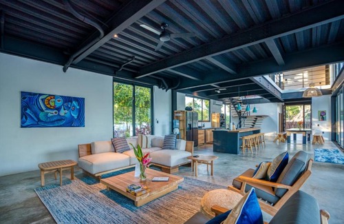 Cocoplum Villa | Balam Beach Villa - Modern 4 Bedroom Ocean Front Villa with Pool