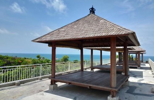 Jimbaran House | Balangan Paradise Hostel and Restaurant