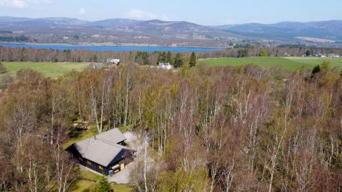 Kingussie House | Balbeag Cottage