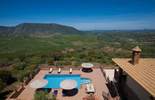 El Gastor Villa | Balcon de Lijar