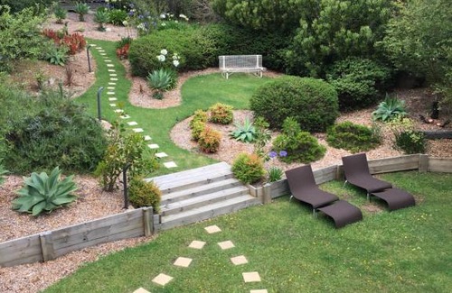 Tura Beach Bed & Breakfast | Balconies Dolphincove
