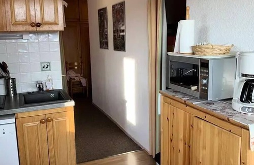 Eclose-Est Apartment | Balcons Residence D'huez - apartment 2 corners mountain ALPE D'HUEZ QUARTIER CLOSE EST