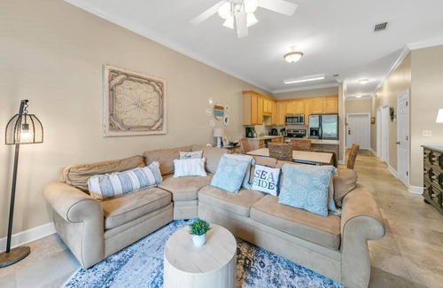 Seagrove Beach Condo | 🐟Balcony and Bikes-Cowtown Cottage 1302