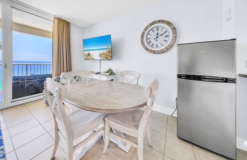 Long Beach Condo | Balcony~New Furniture~5 Pools~Hot Tubs~2BR Majestic Beach 1-1907