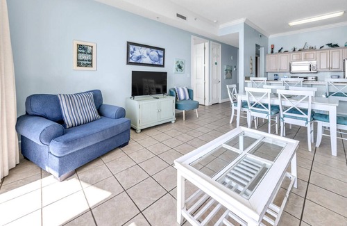 Long Beach Condo | ☀️Balcony-Pool-3BR Ocean Ritz 1902☀️