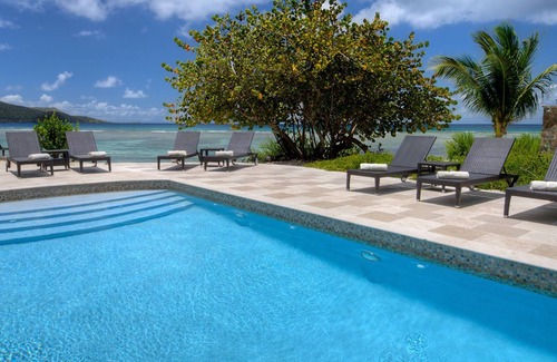 Scrub Island Apartment | Balcony Room with Sweeping Ocean Views & Direct Access to Sandy Beach