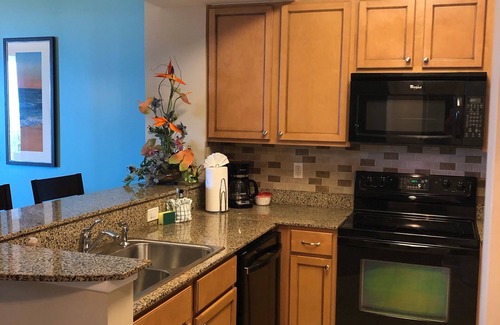 Fort Walton Beach - Destin Condo | Balcony Sunset View (Palms of Destin)