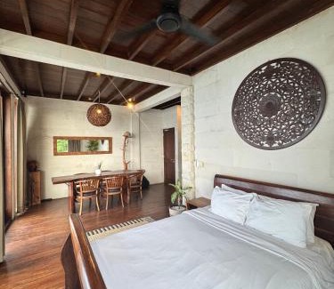 Pecatu House | Bale Bingin Beachfront Stay