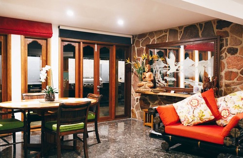 Nelson Bay Apartment | Bali at the Bay