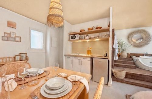 Lafourguette Apartment | Bali Room