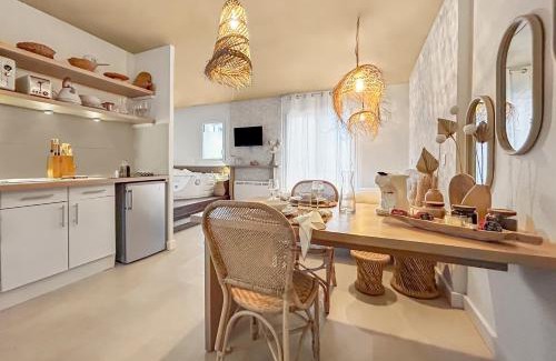 Lafourguette Apartment | Bali Room