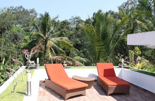 Melayang House | Bali Ubud: Villa Hutan Sawah - Villa in the heart of Balinese nature