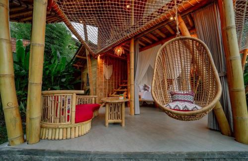 Selat Villa | Balikayanas - Saputra House