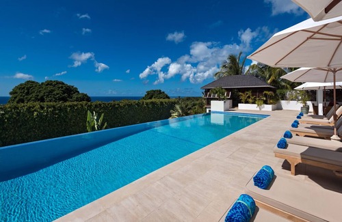 Merlin Bay Villa | Balinese Villa with Ocean Views and Pool - Tom Tom