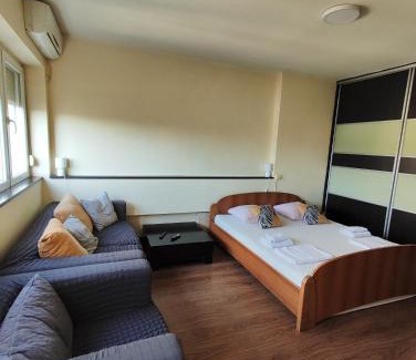 Stari Grad Apartment | Balkan-inn Studio Centar apartment