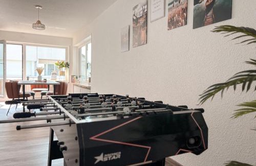 Neustadt Apartment | Balkon mit Schwarzwaldblick, Tischfußball, Hunde frei, familienfreundlich