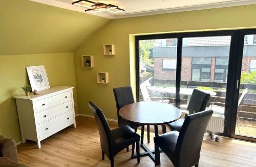 Oldenburg Apartment | Balkon, Ruhe & Nähe zur Innenstadt