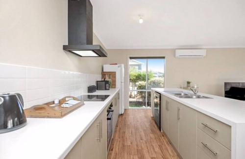 Middleton House | Ballantrae @ Middleton - pet friendly, wifi