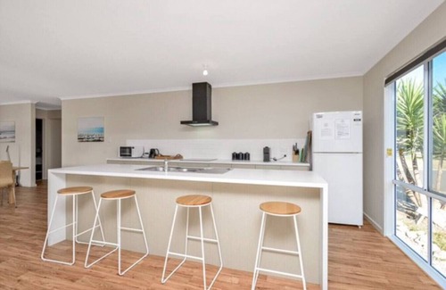 Middleton House | Ballantrae @ Middleton - pet friendly, wifi