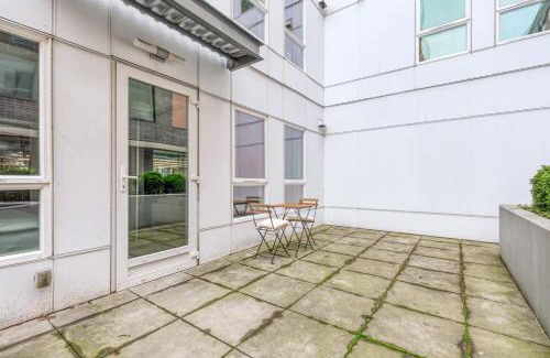 West Woodland Apartment | Ballard 1BR w BBQ Lounge WD onsite retail SEA-327