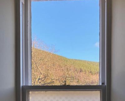 Ballater Apartment | Ballater, Entire home hosted by Catherine