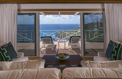 Rendezvous & Ditleff Villa | Ballena Blue: Panoramic Views! New Pool!