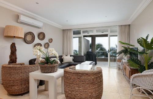 Ballito Apartment | Ballito Manor View 304 - With Generator