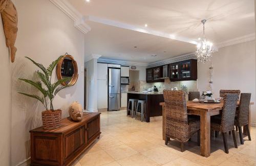 Ballito Apartment | Ballito Manor View 304 - With Generator