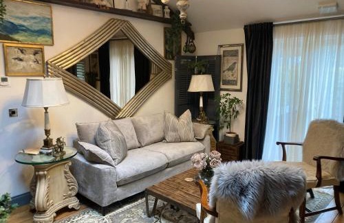 Cuffesgrange Apartment | Ballybur Lodge Mews 2