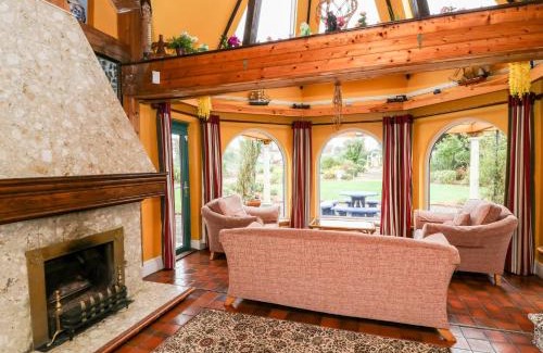 Lady's Island House | Ballysheen House