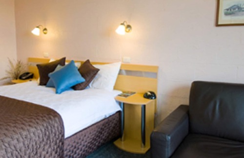 Launceston CBD Hotel | Balmoral On York