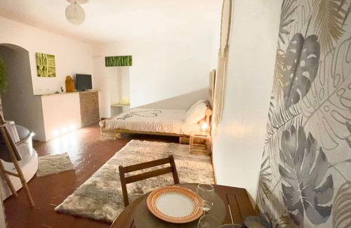 Bourcefranc-le-Chapus Apartment | Balneo studio by the sea