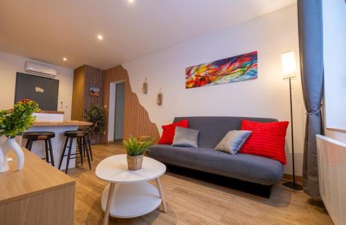 Villars Apartment | Balneotherapy, cozy, family-friendly