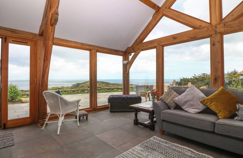 Llaneilian Cottage | BALOG FARM, family friendly, character holiday cottage in Amlwch