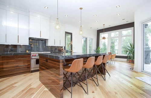 Kawartha Lakes House | Balsam Lake Waterfront Compound