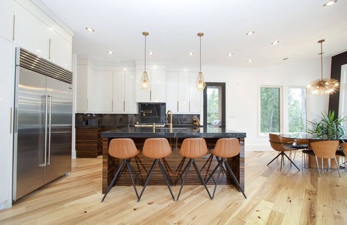 Kawartha Lakes House | Balsam Lake Waterfront Compound