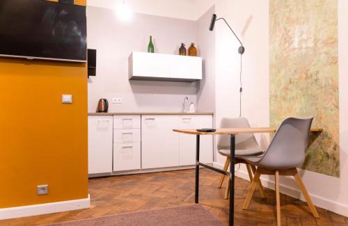 Grizinkalns Apartment | Baltic Design Apartments with free Parking and self check in