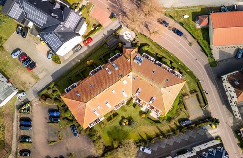 Kuehlungsborn Apartment | Baltic Sea apartment with two balconies and sea view - sauna area in the house included